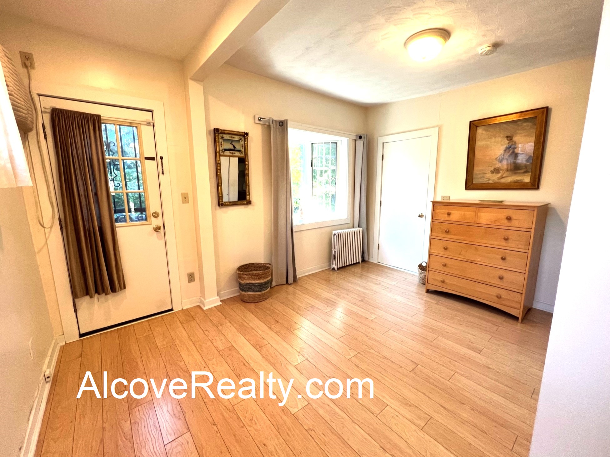 55 Jay St, Central Square