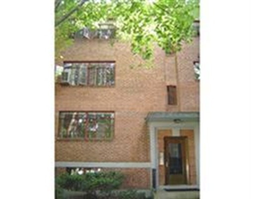 110 Evans Rd, Brighton