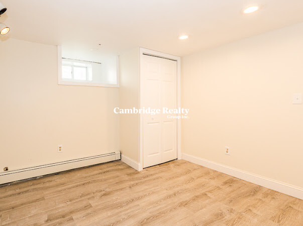 126 Monument St, West Medford