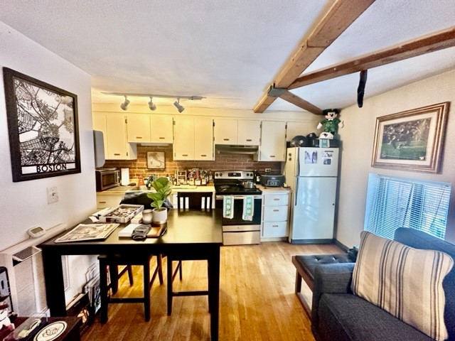 8 Harris St, North End