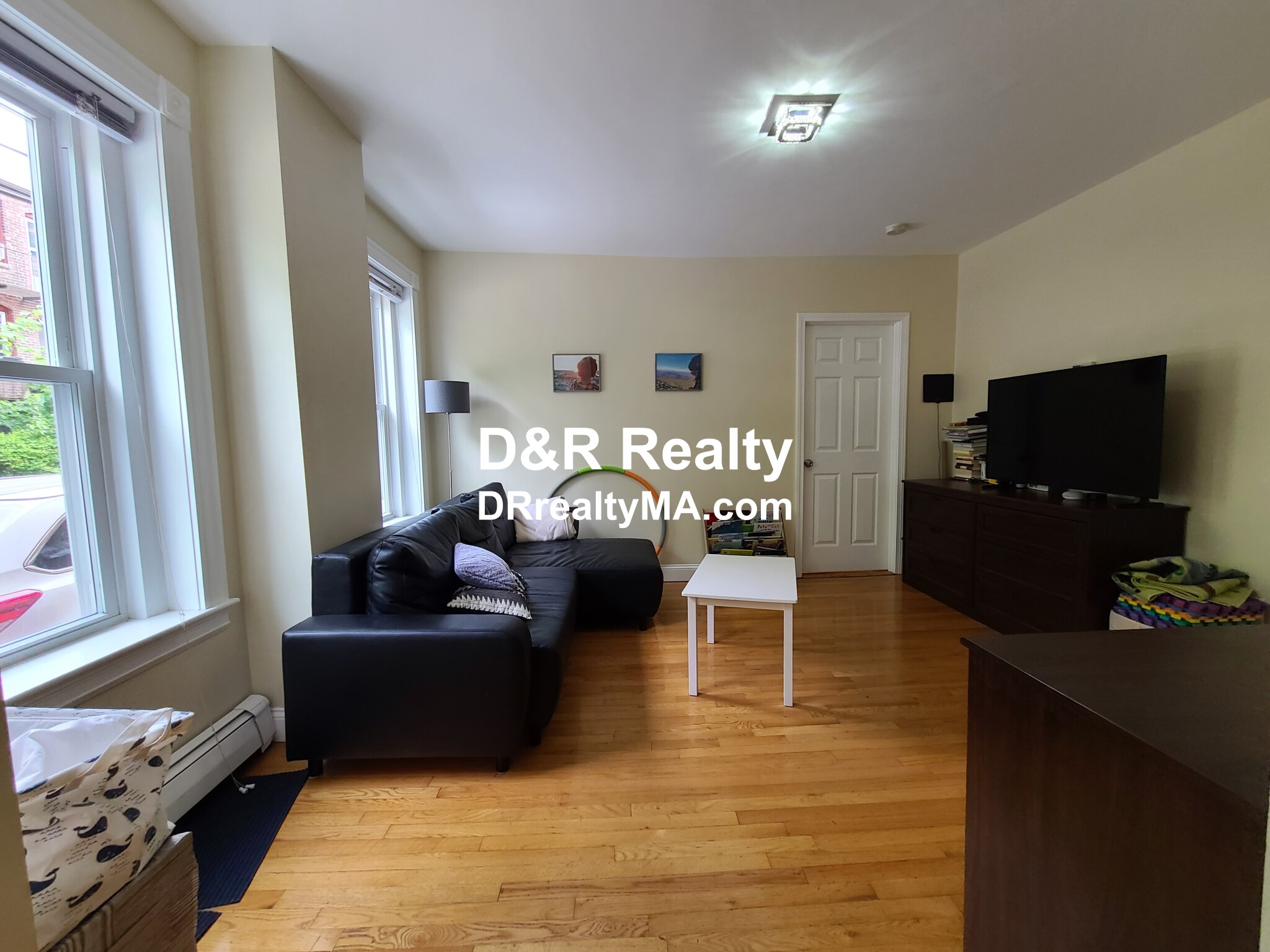 18 Holmes St, Allston