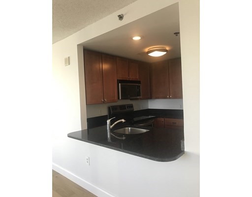 10 Museum Way, East Cambridge