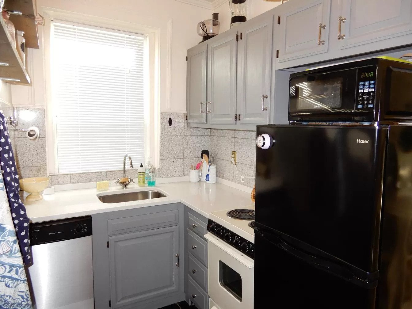 87 W Cedar St, Beacon Hill