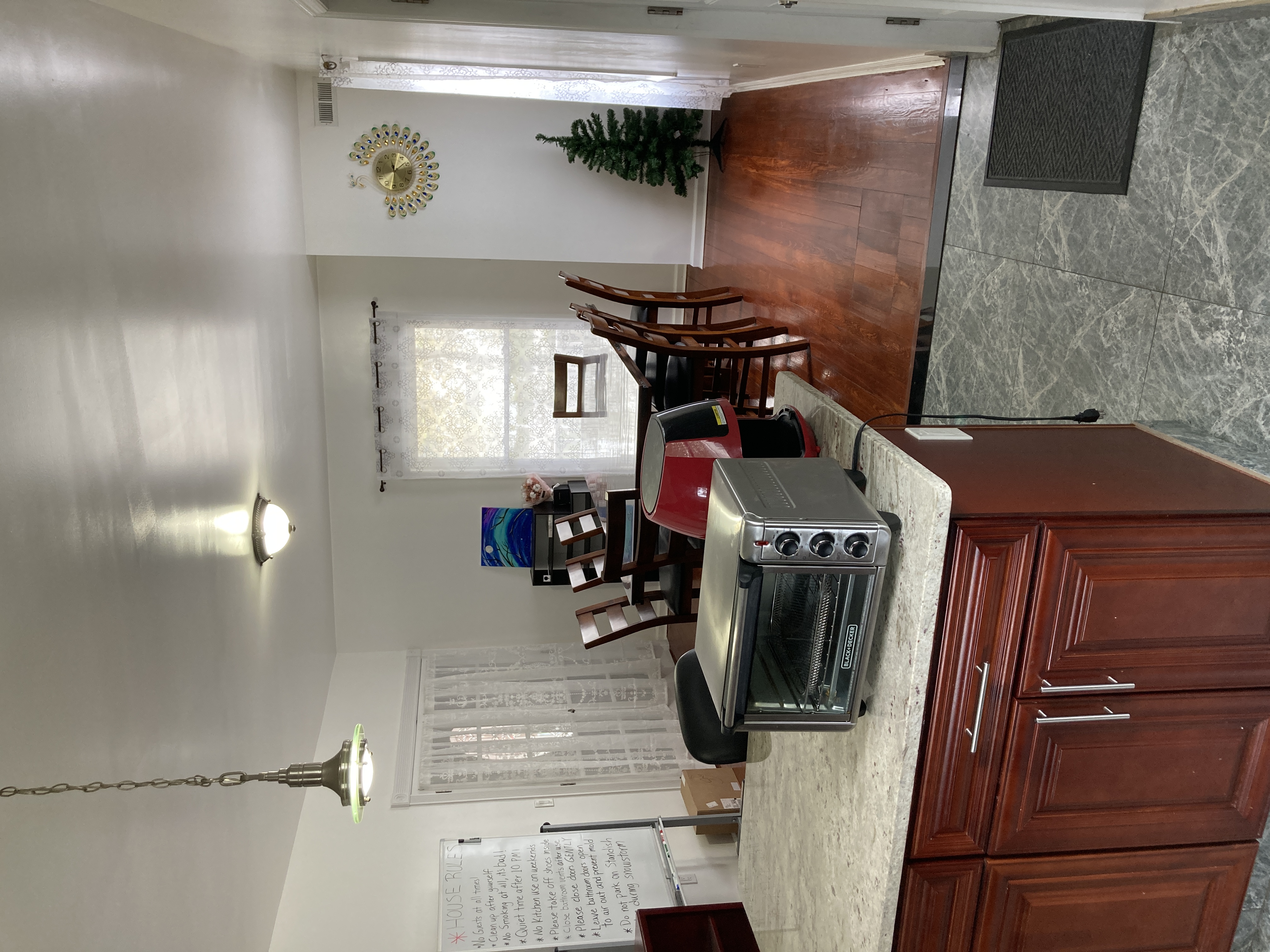72 Standish Ave, Quincy