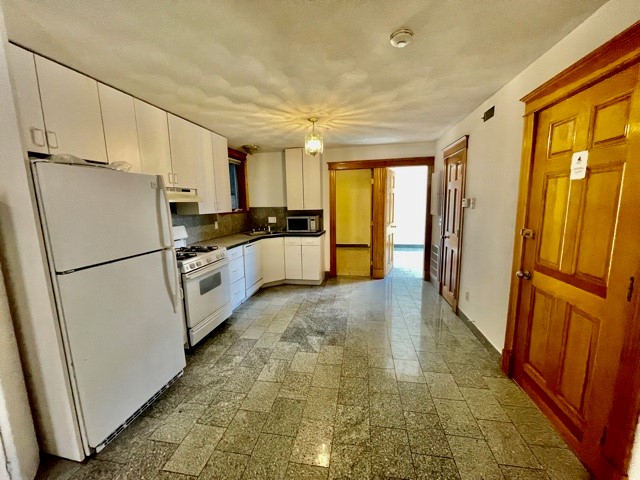 3 Wesley Pl, North End