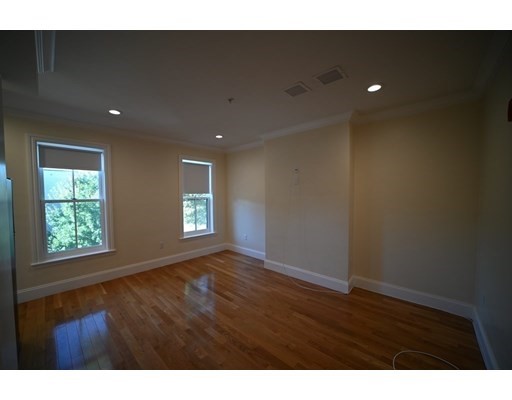 231 Northampton St, South End