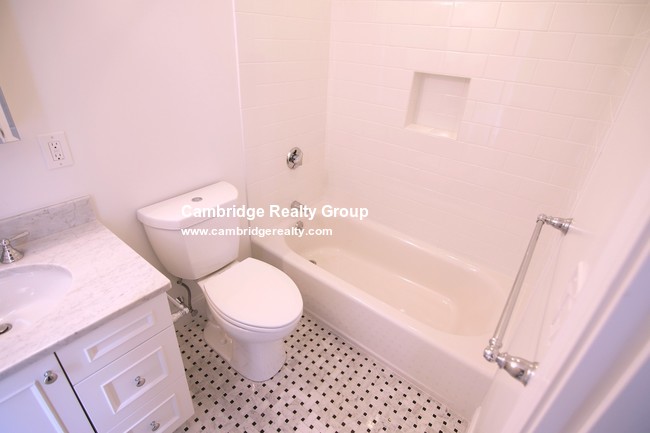 3 Langdon St, Harvard Square