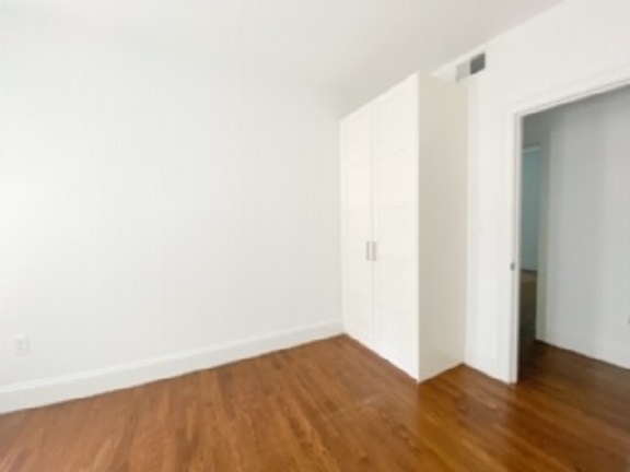 25 Marney St, East Cambridge