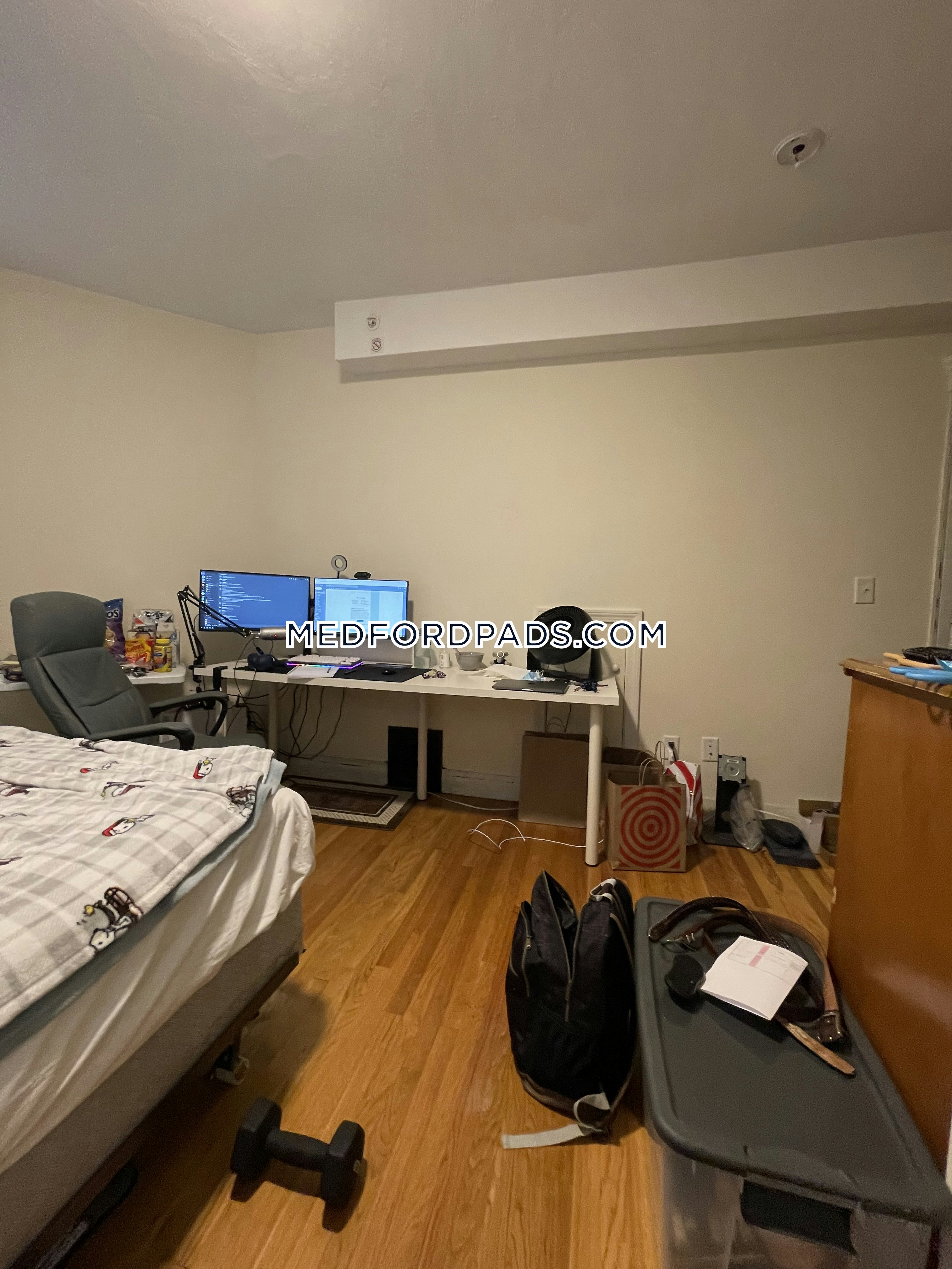 352 Main St, Tufts University