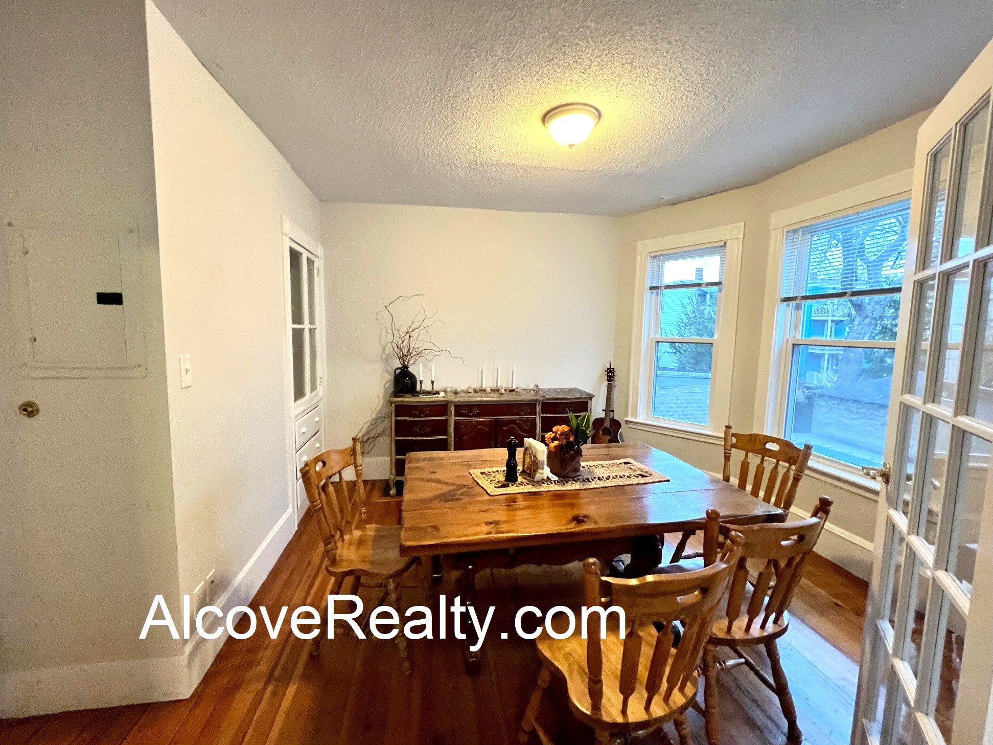 69 Raymond Ave, Teele Square