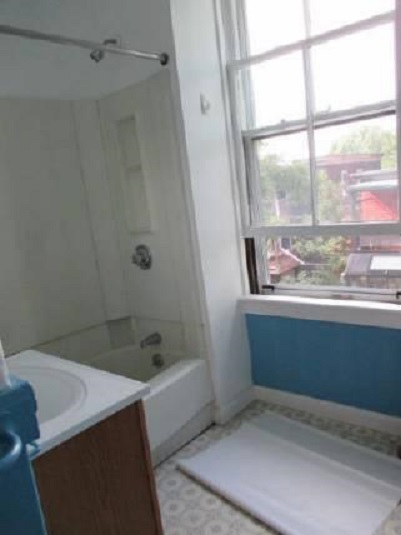 95 Upland Rd, Neighborhood Nine