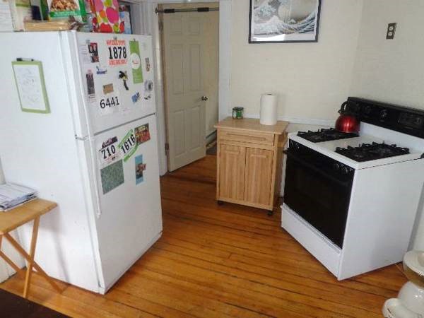 14 Hancock St, Davis Square