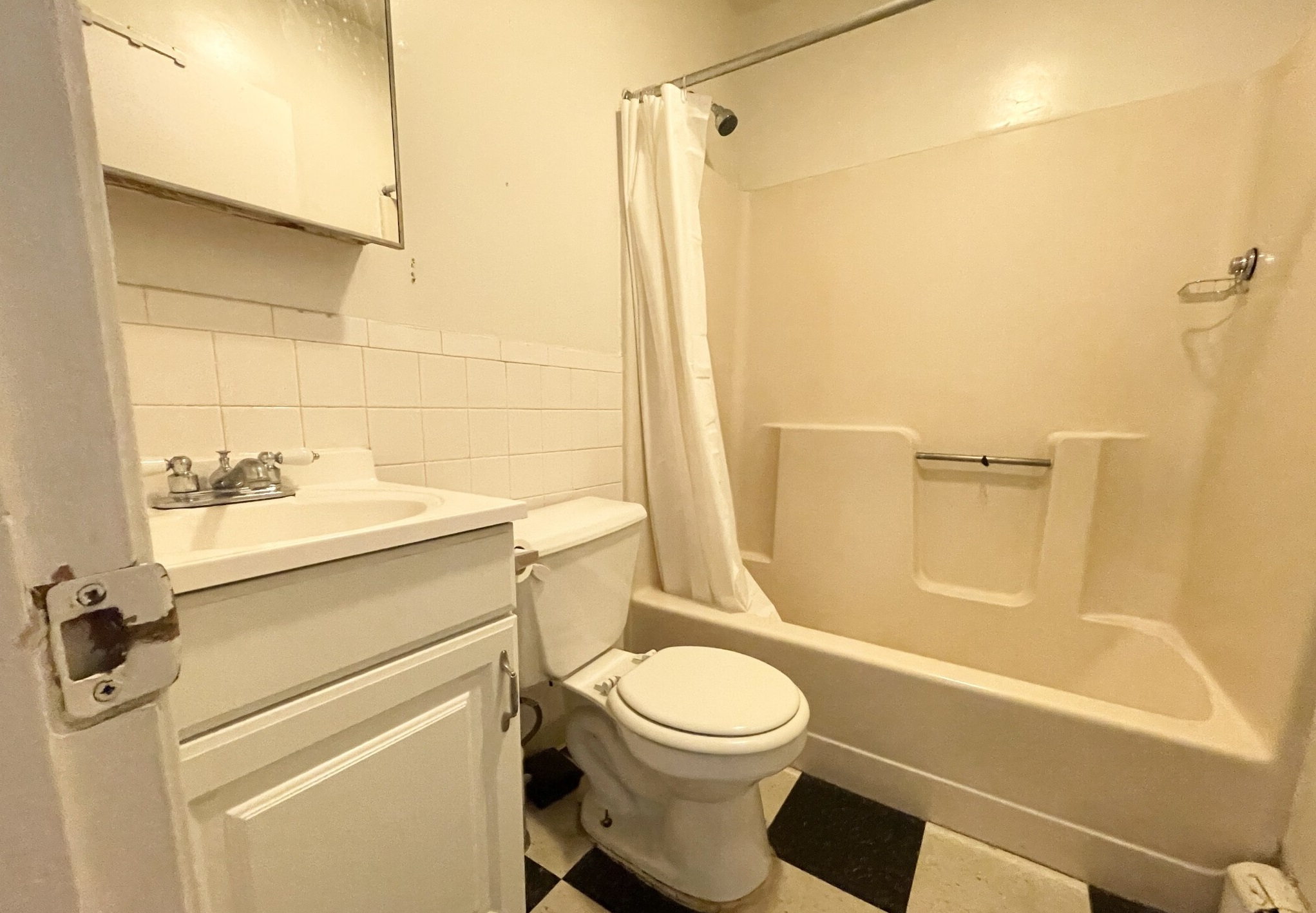 90 Hammond St, South End