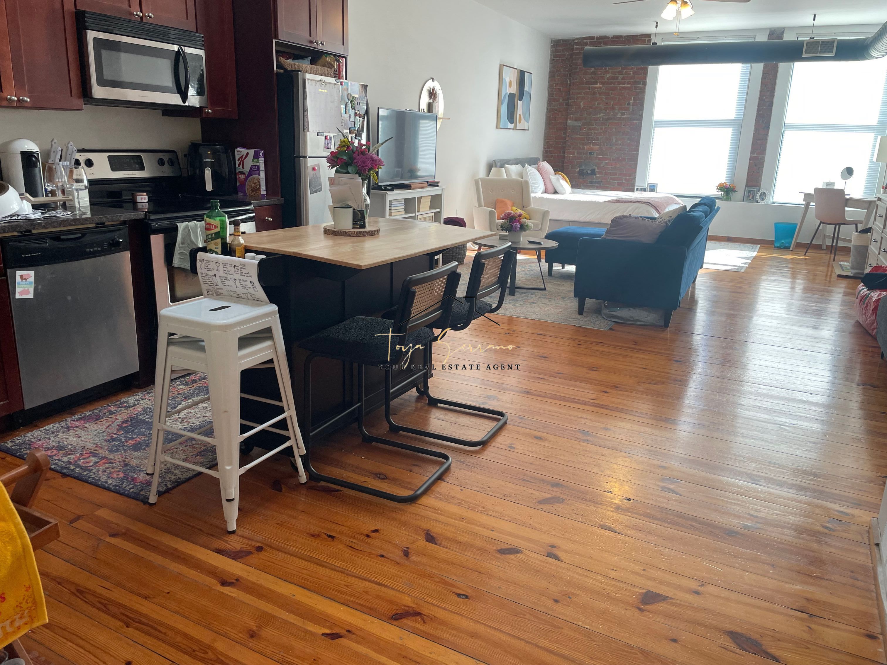 600 Columbia Rd, Dorchester