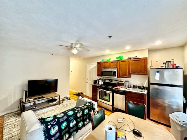 10 Hull St, North End