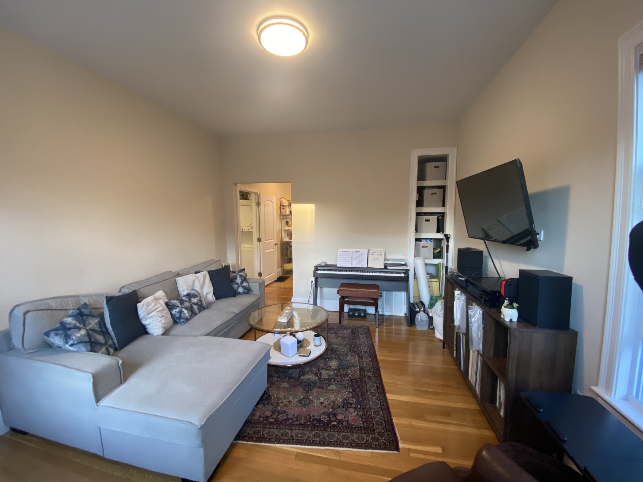 343 Beacon St, Ward Two