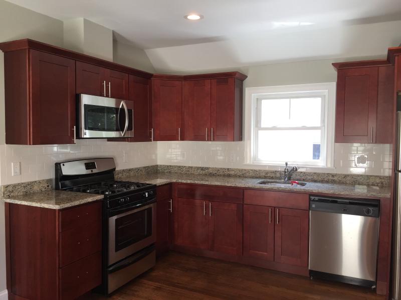 56 Neponset Ave, Roslindale