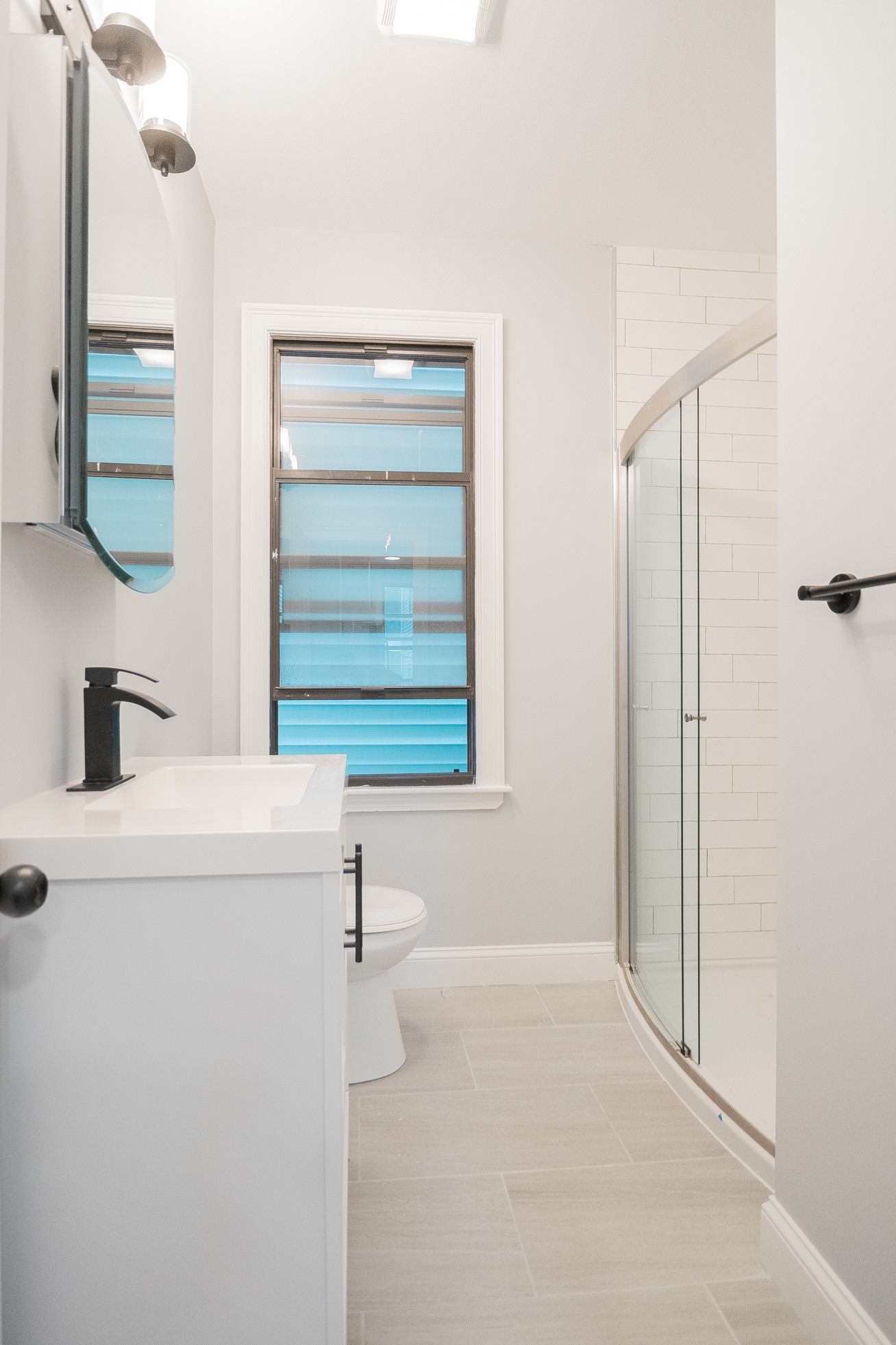 344 Saratoga St, East Boston