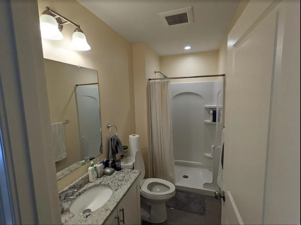 26 Bothwell, Brighton