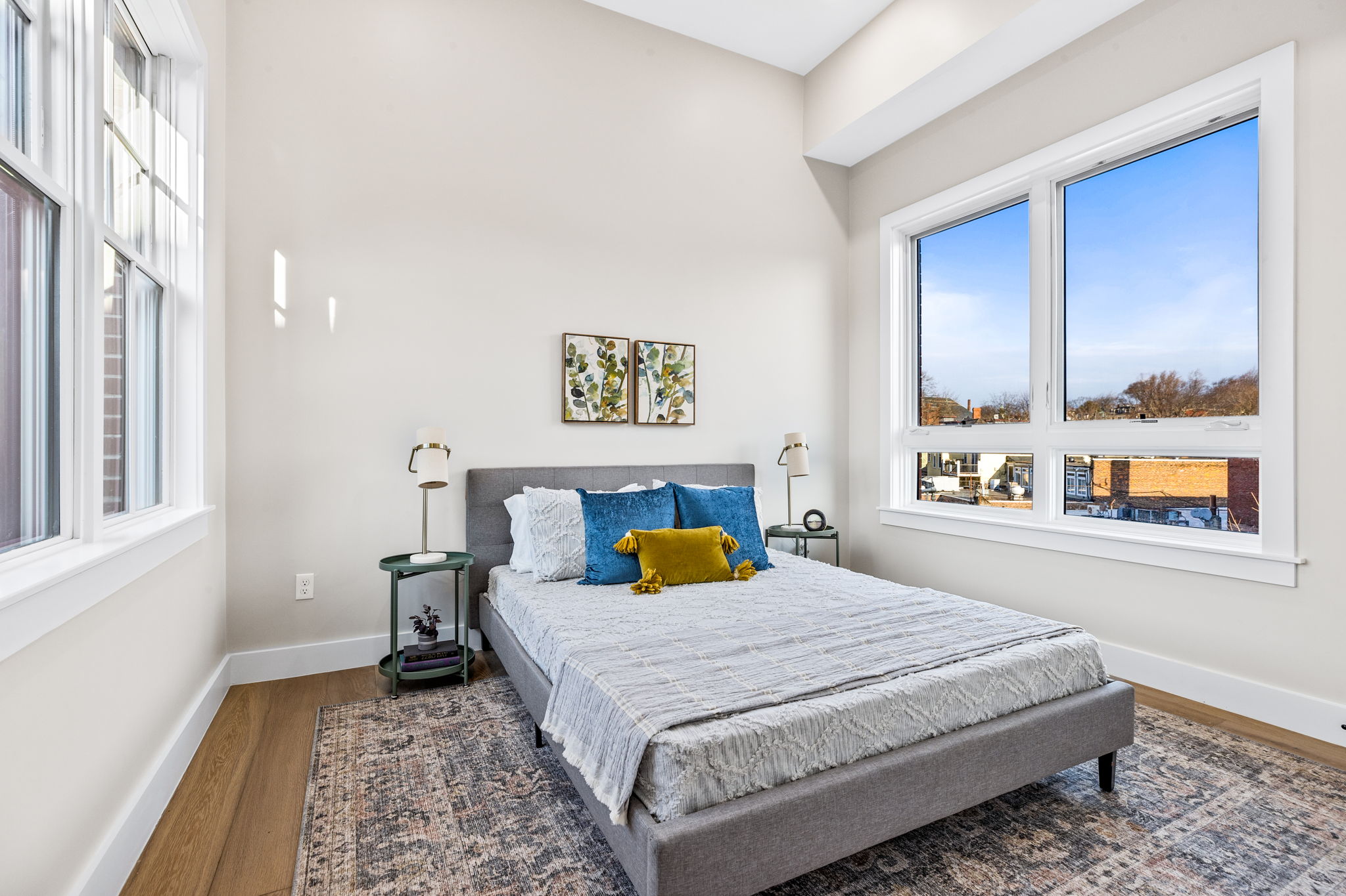 300 Somerville Ave, Union Square