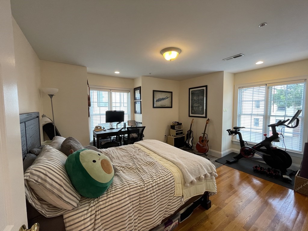 50 B St, South Boston