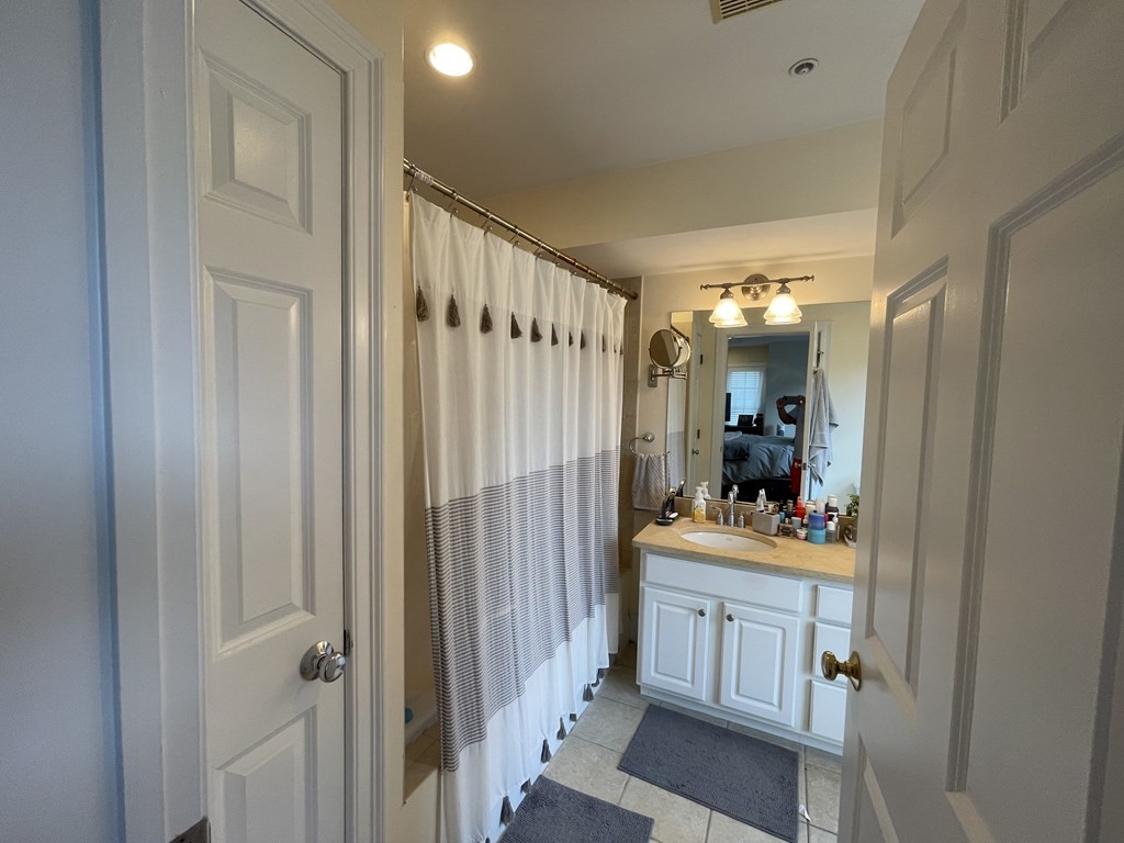 50 B St, South Boston