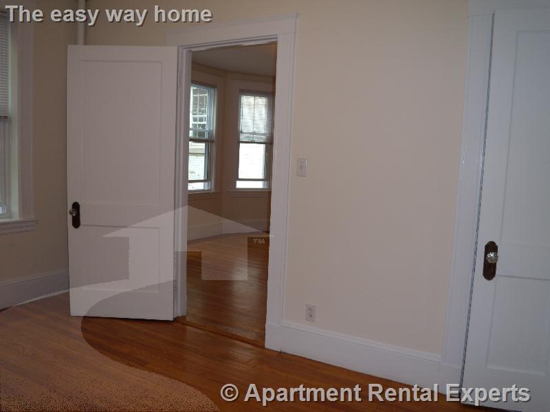 158 Summer, Spring Hill