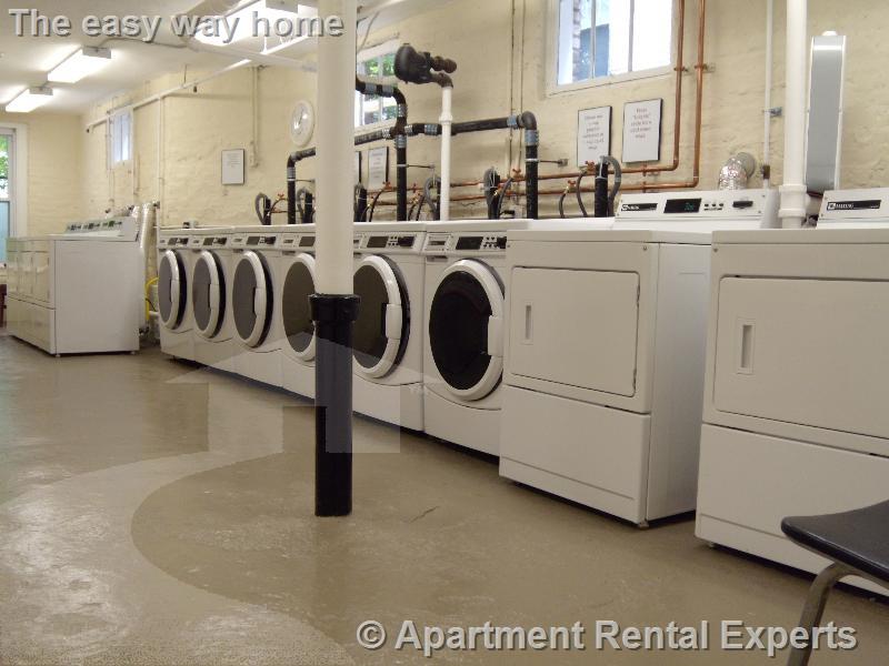 158 Summer, Spring Hill