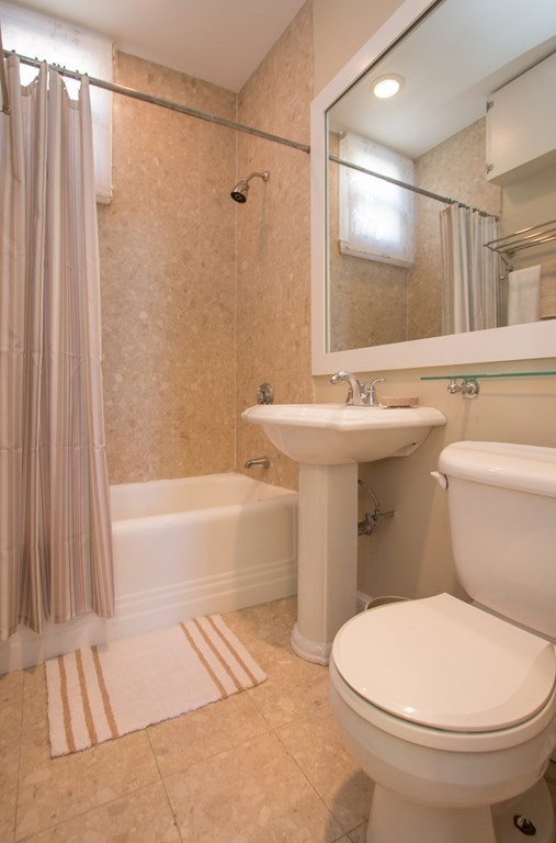 501 Beacon, Back Bay