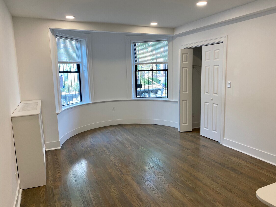 503 Beacon St, Back Bay