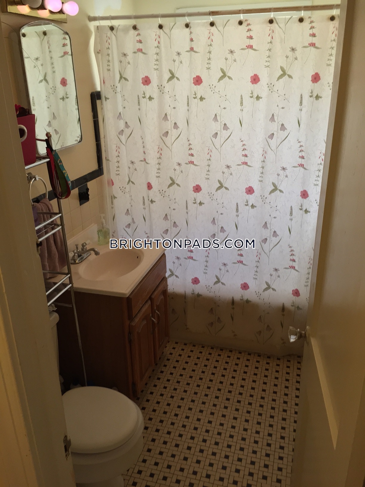 2 Platt Rd, Brighton