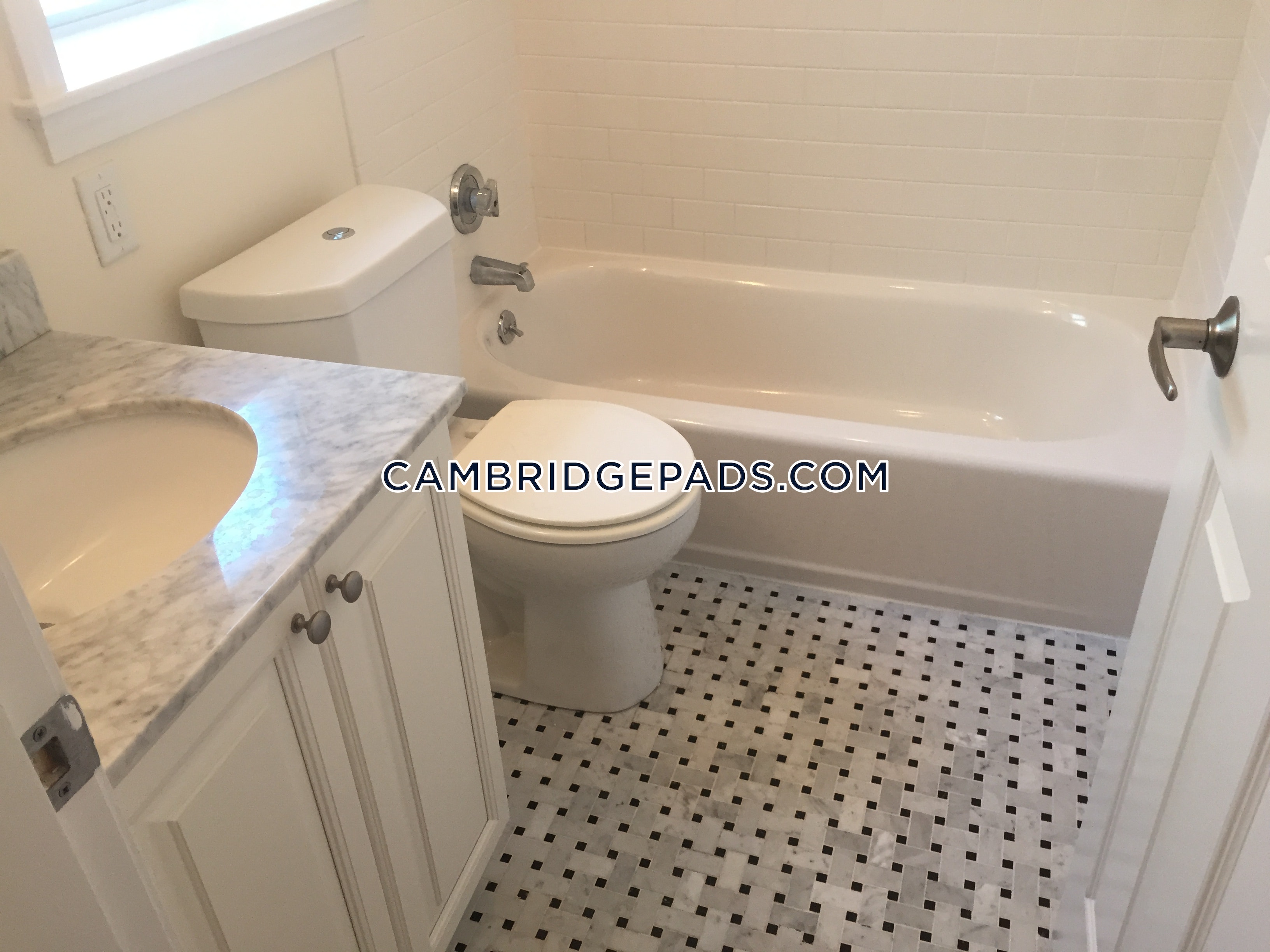 1 Chauncy St, Harvard Square