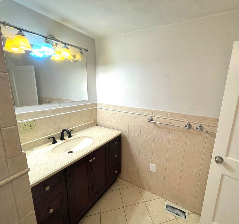 50 Sawyer Ave, Dorchester