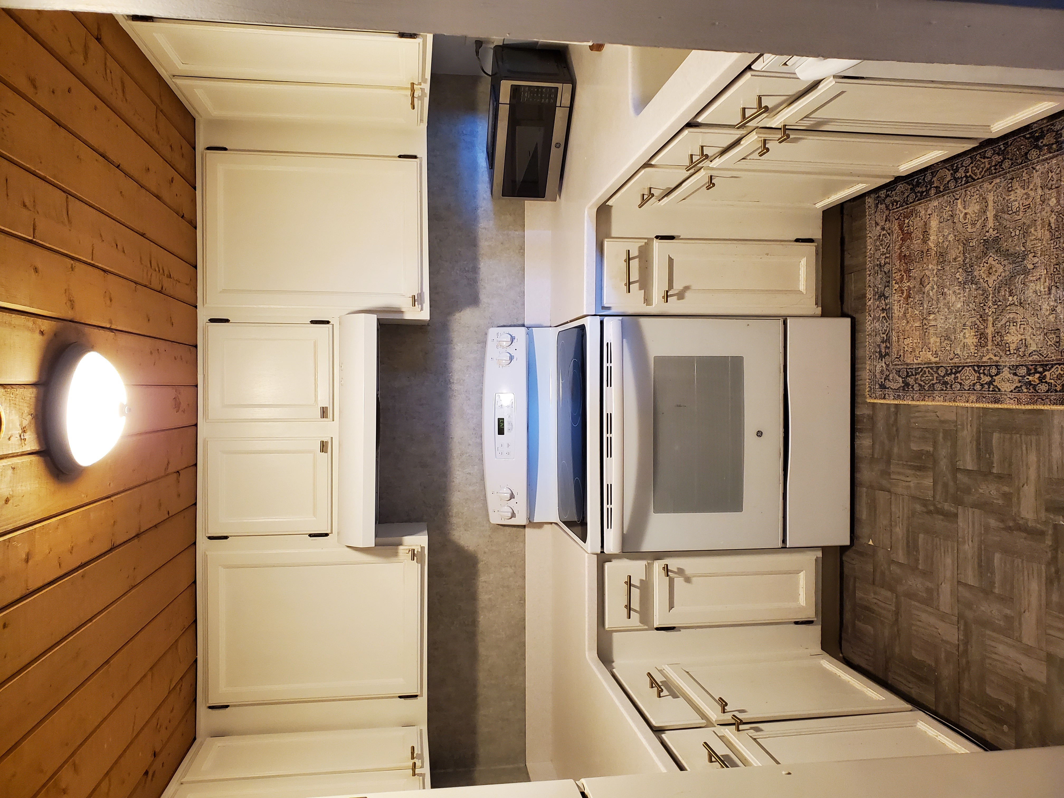 50 Rantoul St, Beverly