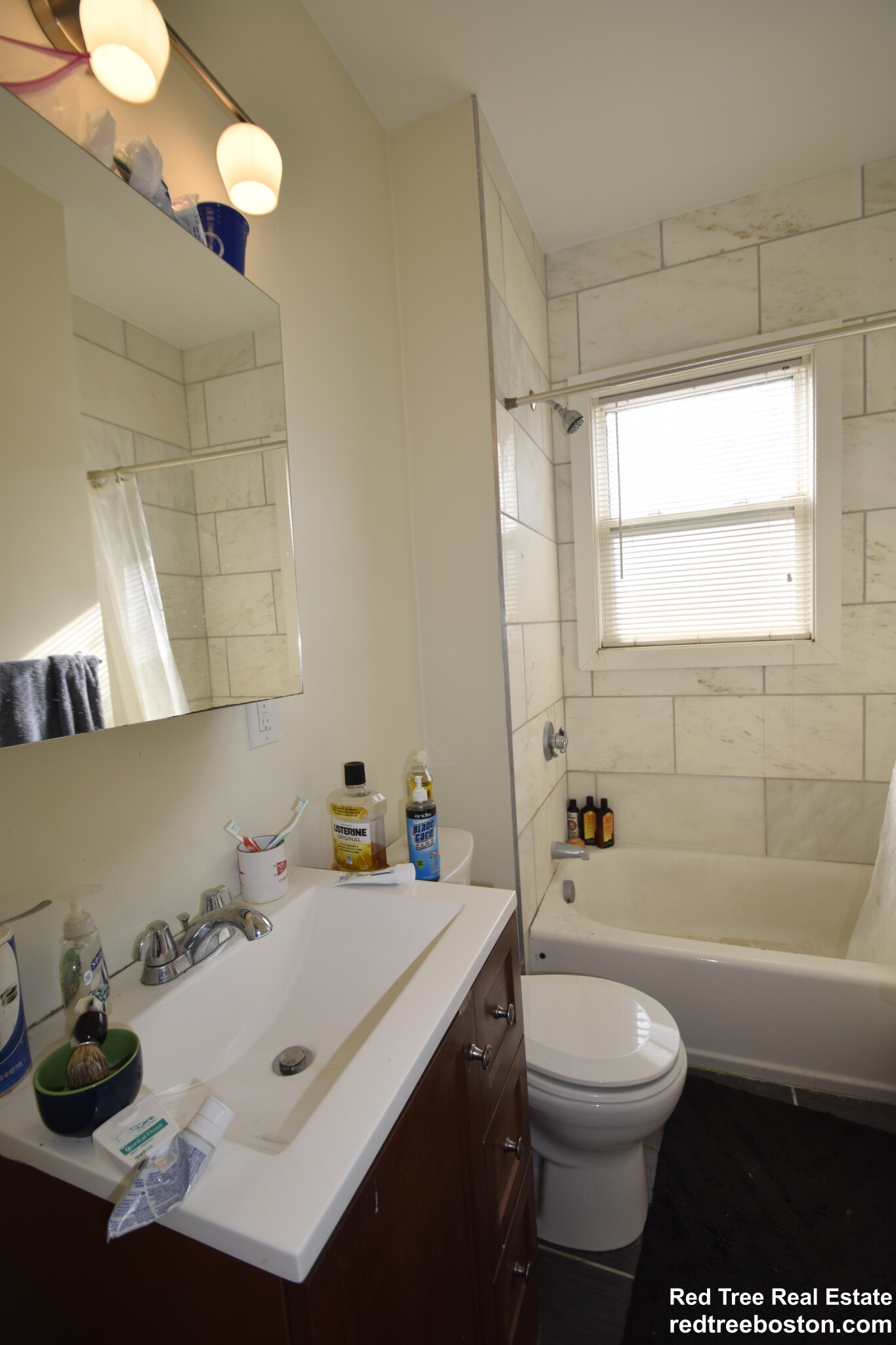 9 Winter Hill Rd, Medford