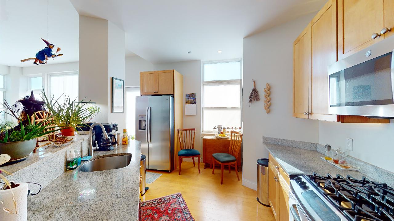 51 Lafayette St, New Salem