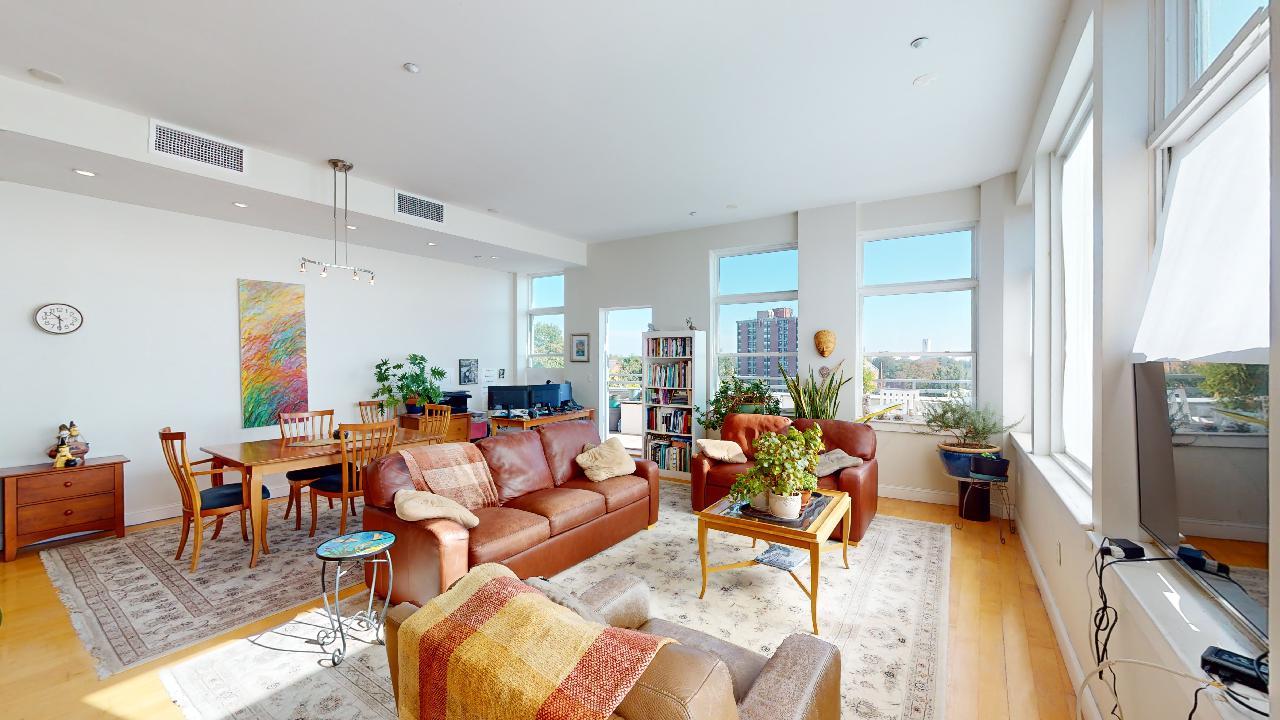 51 Lafayette St, New Salem