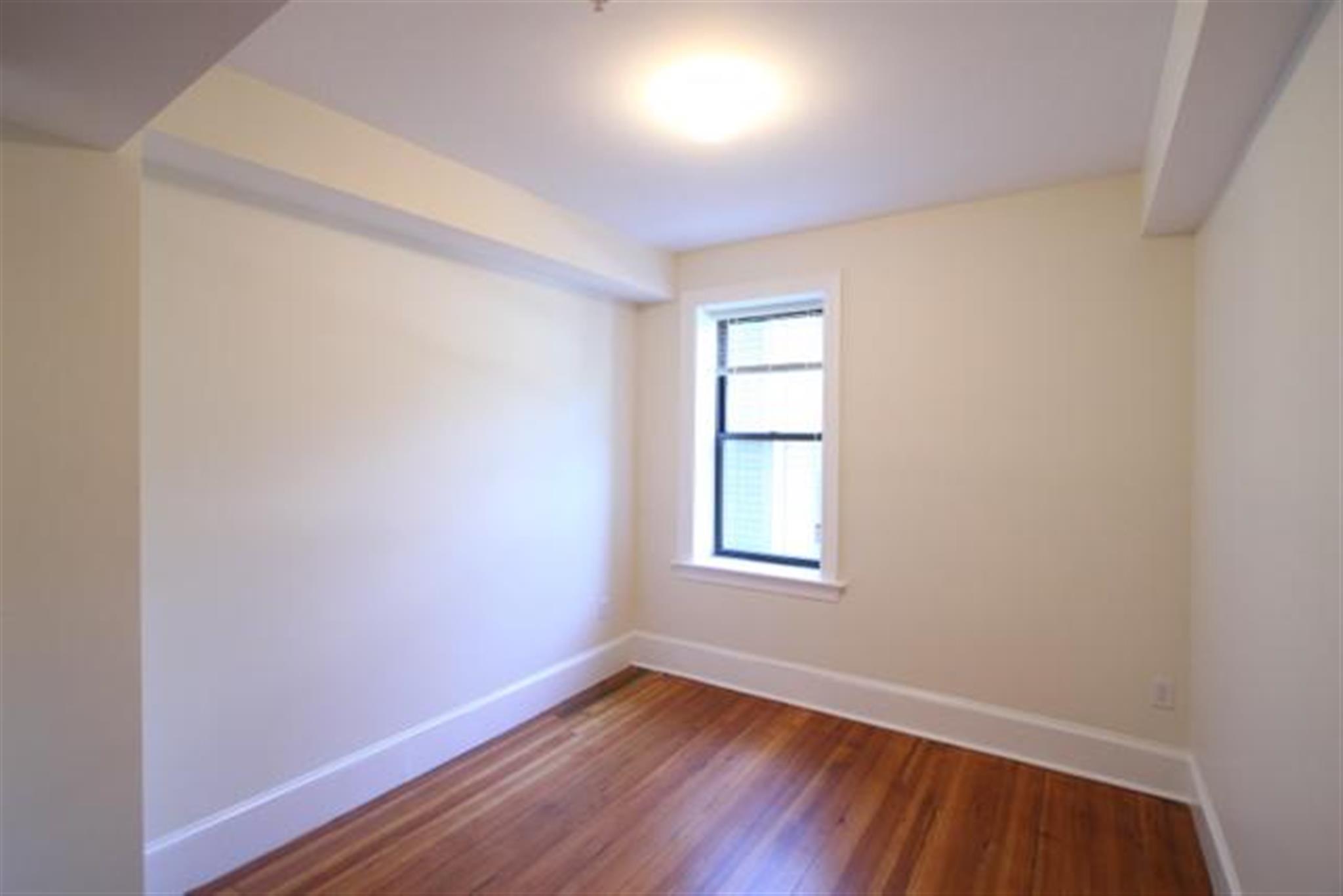 881 Massachusetts Ave, Central Square