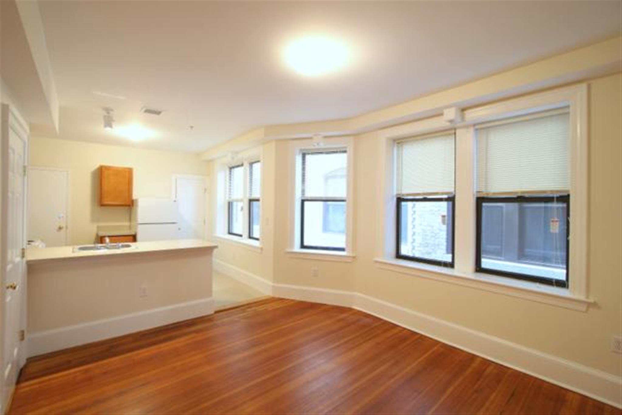 881 Massachusetts Ave, Central Square