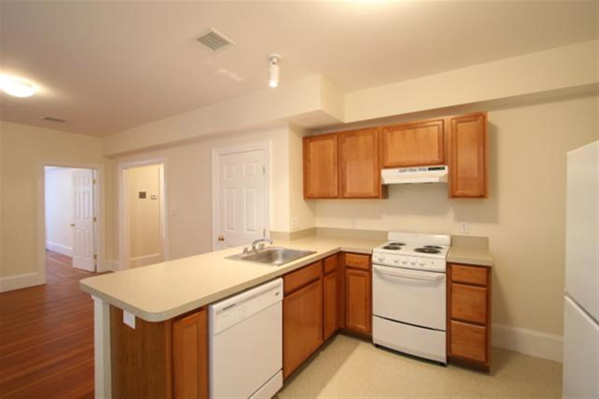 881 Massachusetts Ave, Central Square