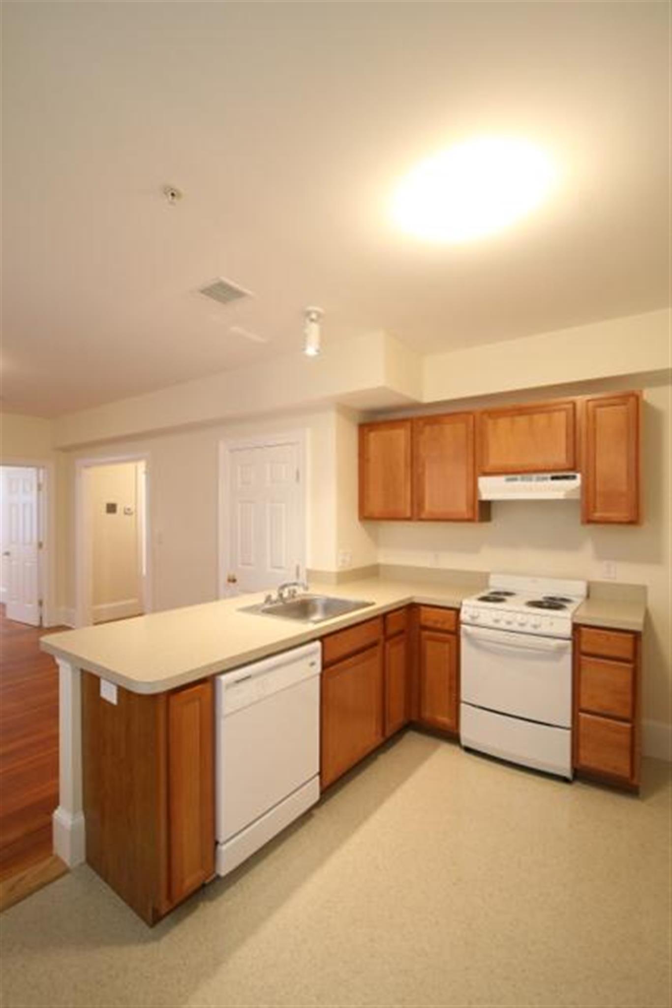 881 Massachusetts Ave, Central Square