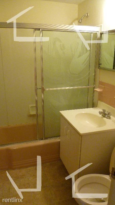 110 Babcock St, Coolidge Corner