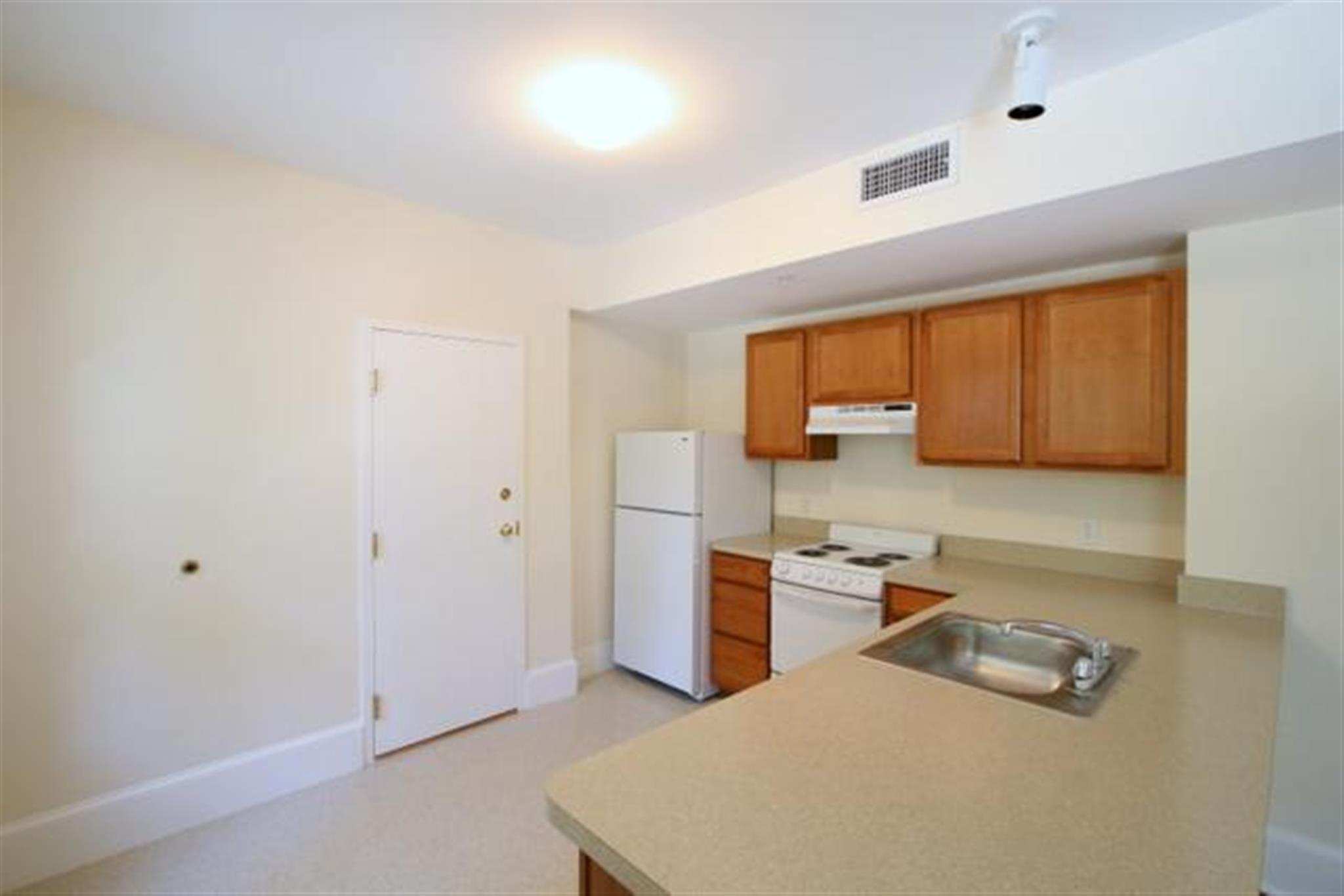 881 Massachusetts Ave, Central Square