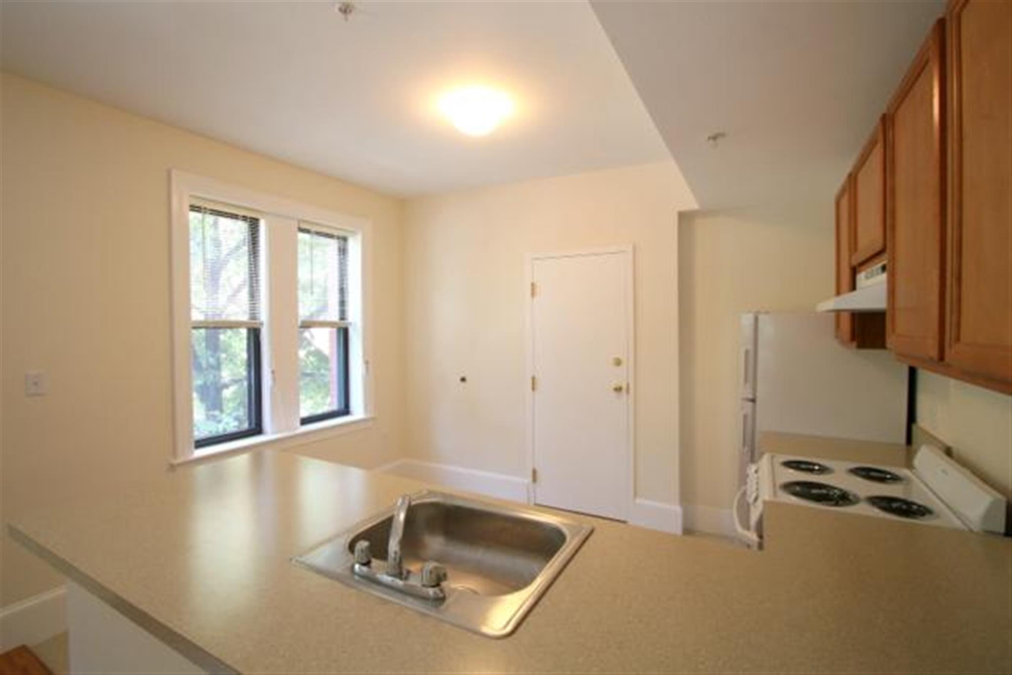 881 Massachusetts Ave, Central Square