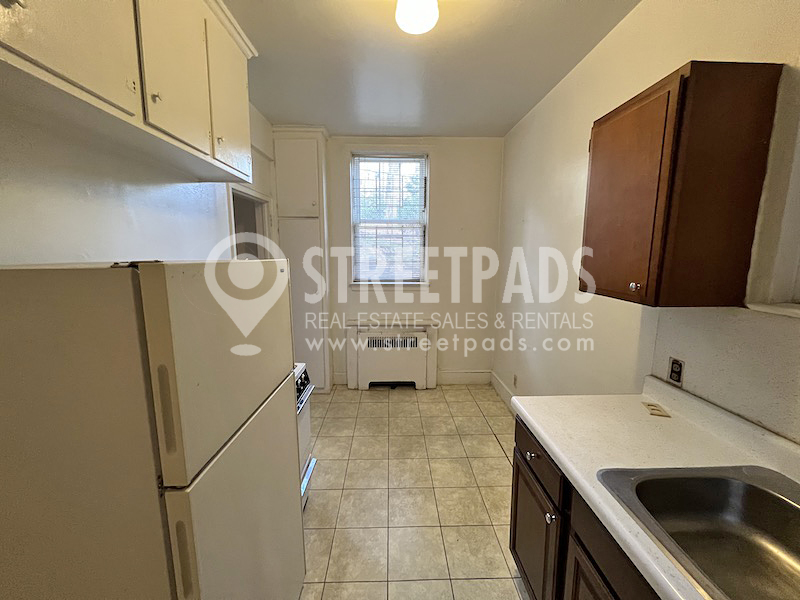 75 Kilsyth Rd, Brighton