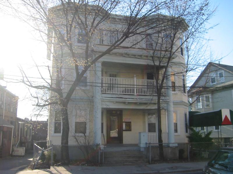 59 Linden St, Allston