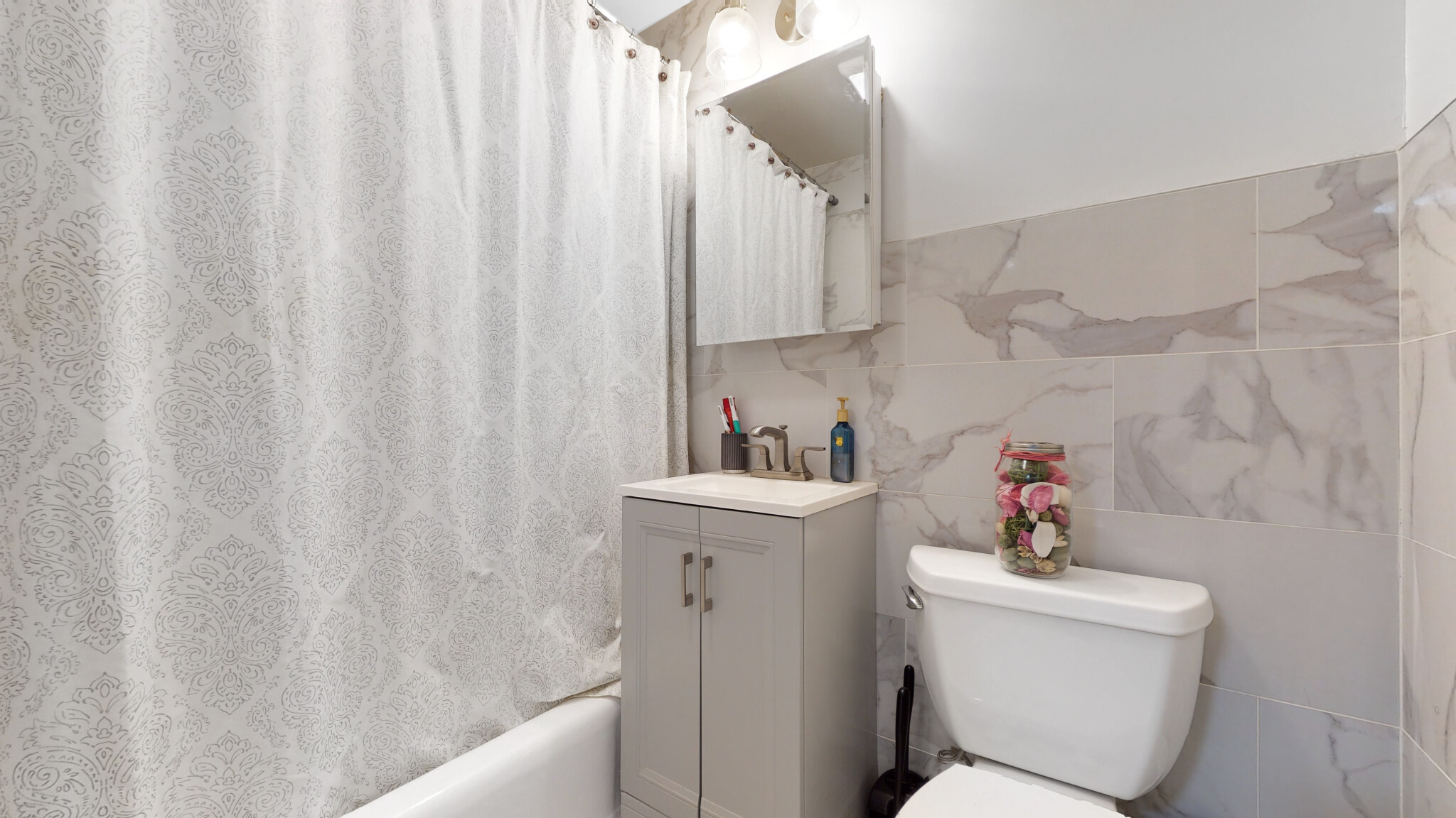 513 Beacon St, Back Bay