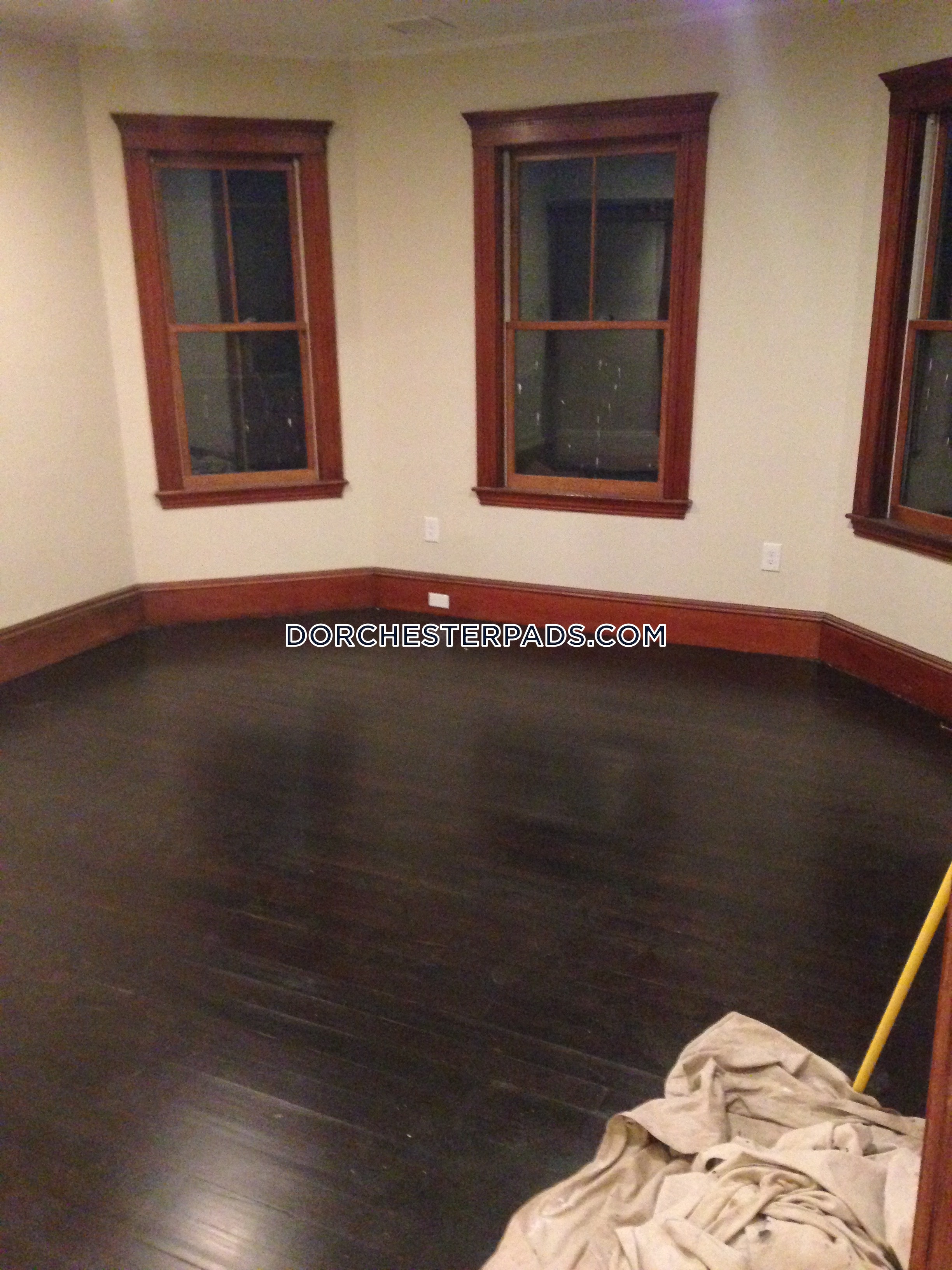 22 Trescott St, Dorchester