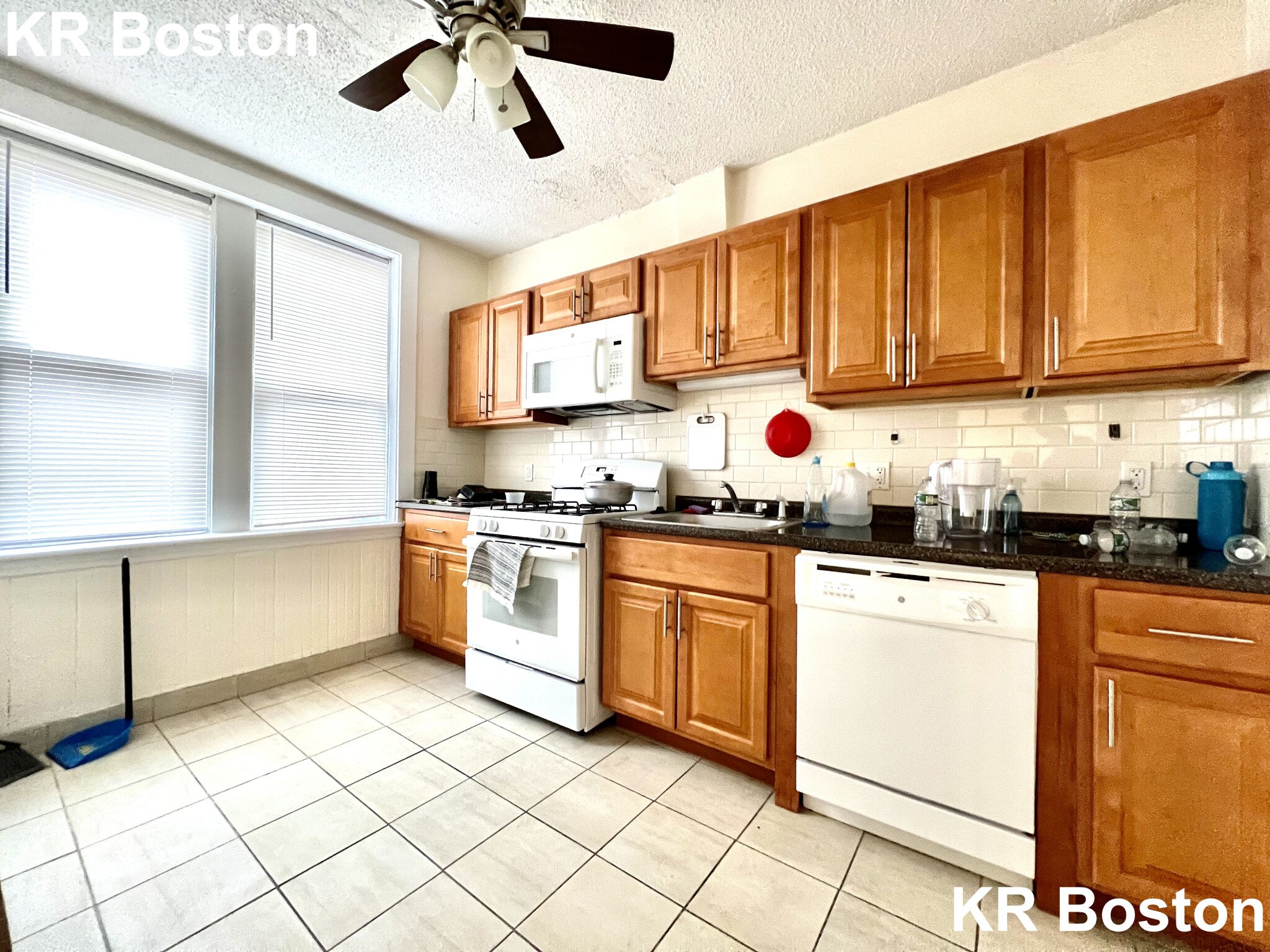 518 Cambridge St, Allston