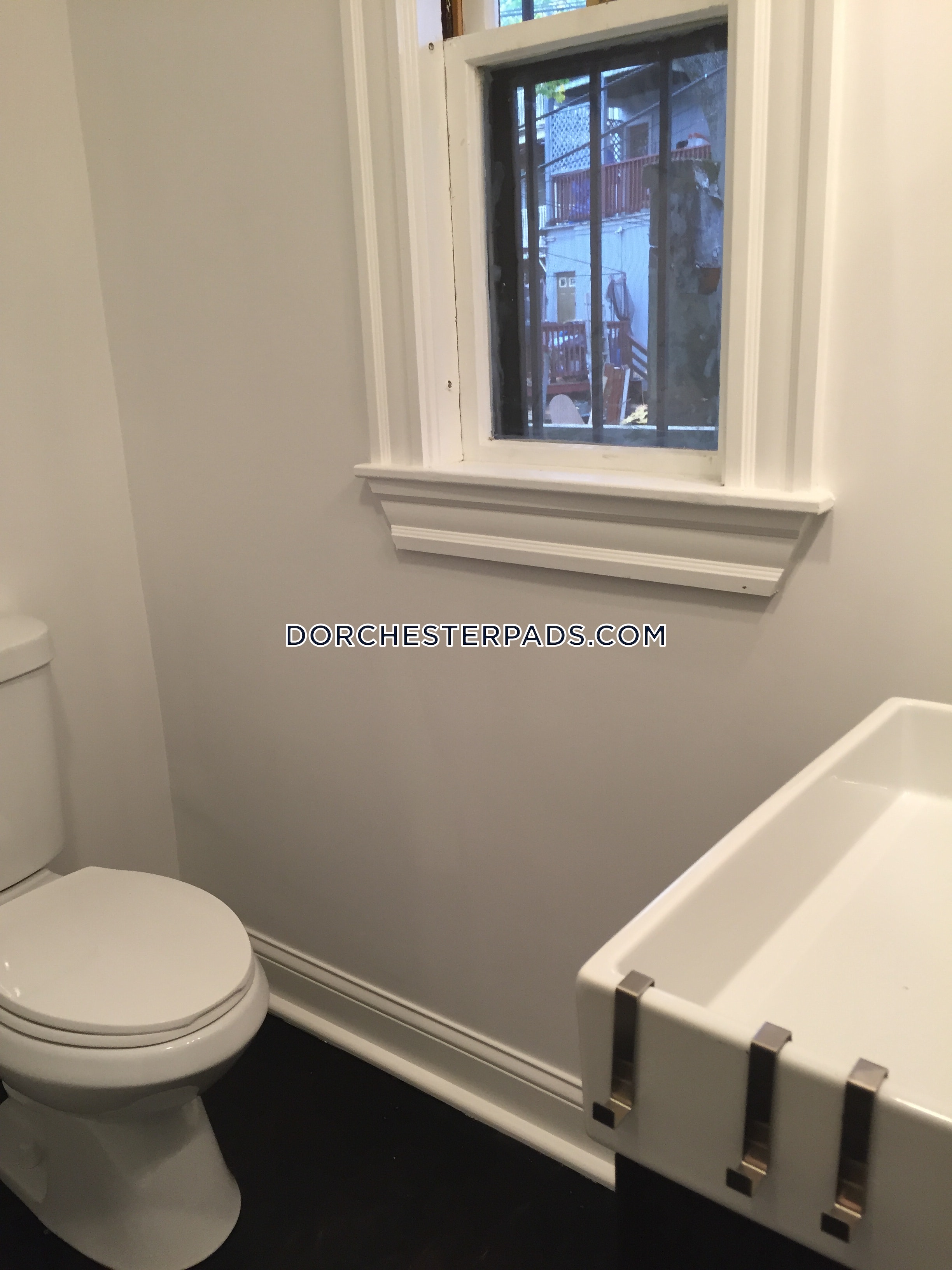 22 Trescott St, Dorchester